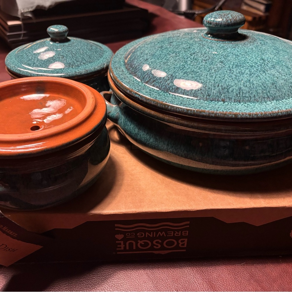 NWT World Market 3 piece tapas cookware set in Peacock Blue Terra Cotta